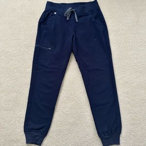 Figs Technical Collection Women’s Navy Jogger Scrub Pants in Size Small